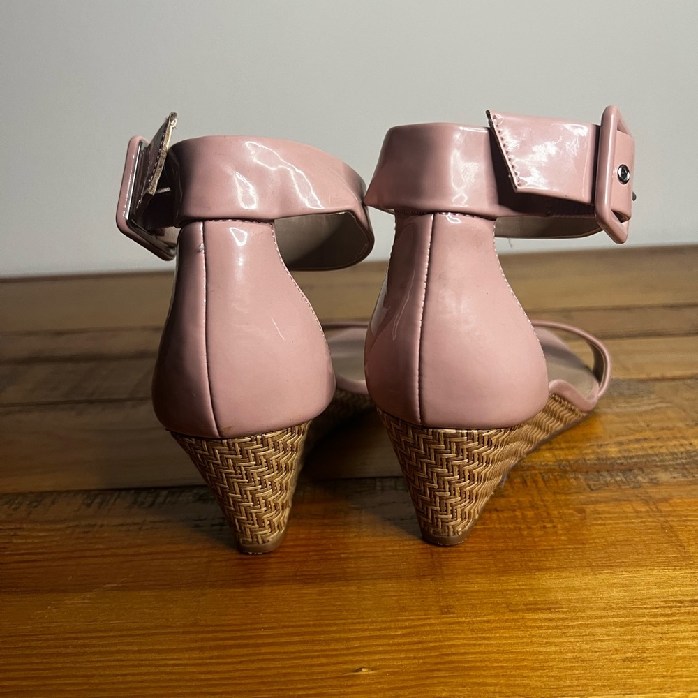 Alfani Wedge - Picture 5 of 8